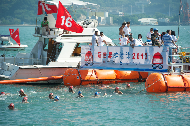 new-world-swiming-race-2013-2